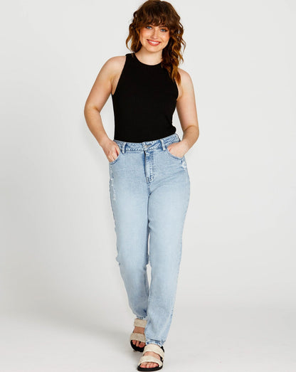 Rhea Straight Leg Jeans | 70 Wash