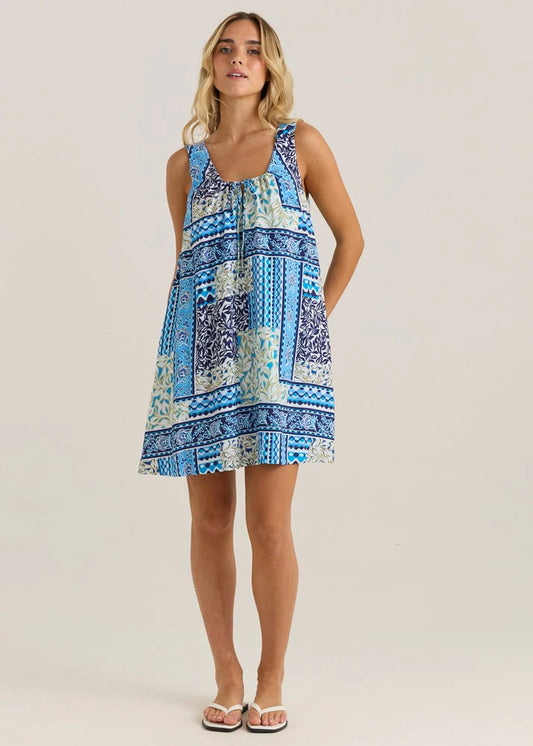 Isra Shift Dress | Sea Meadow