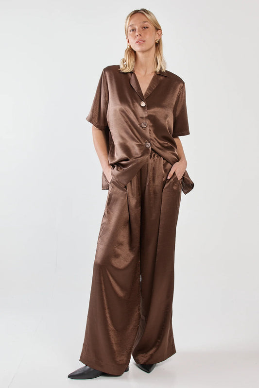Eddy Crushed Satin Pant | Chocolate Brown