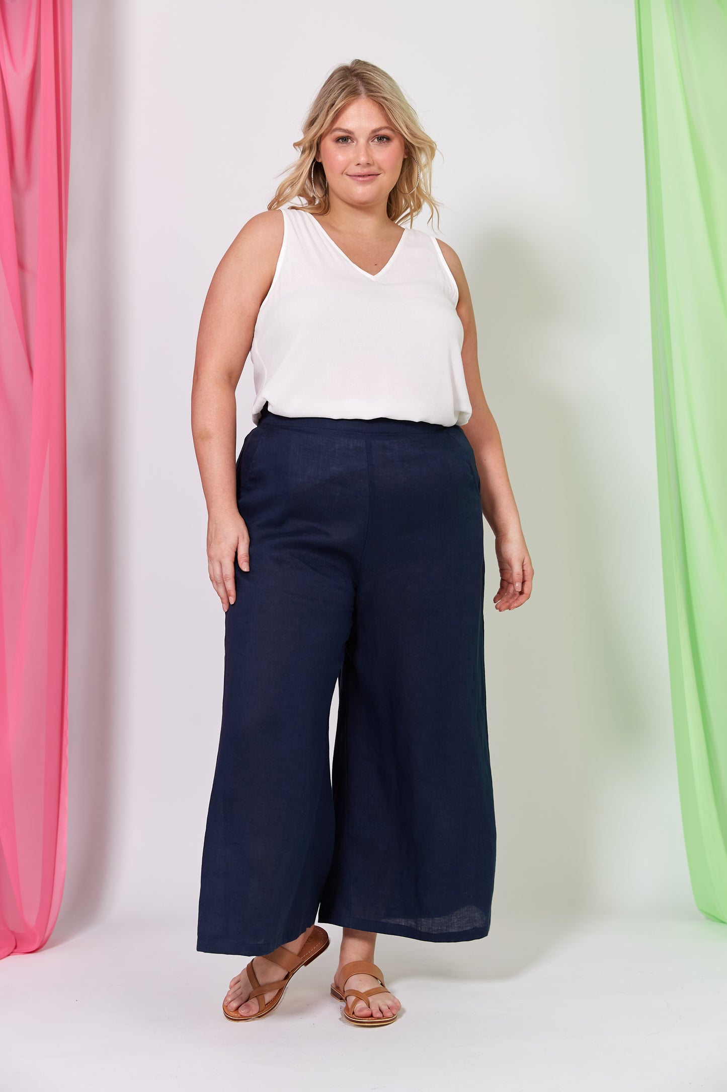 La Vie Crop Pant | Sapphire