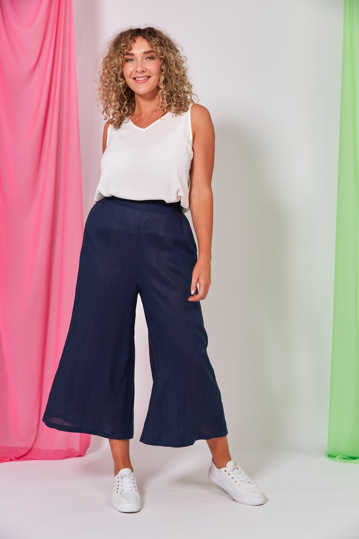 La Vie Crop Pant | Sapphire