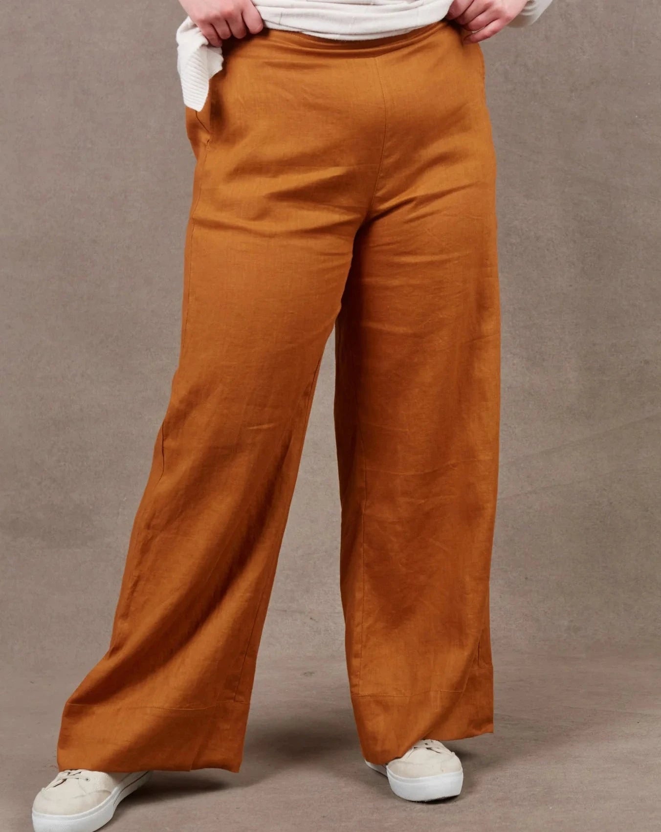 Nama Pant | Ochre