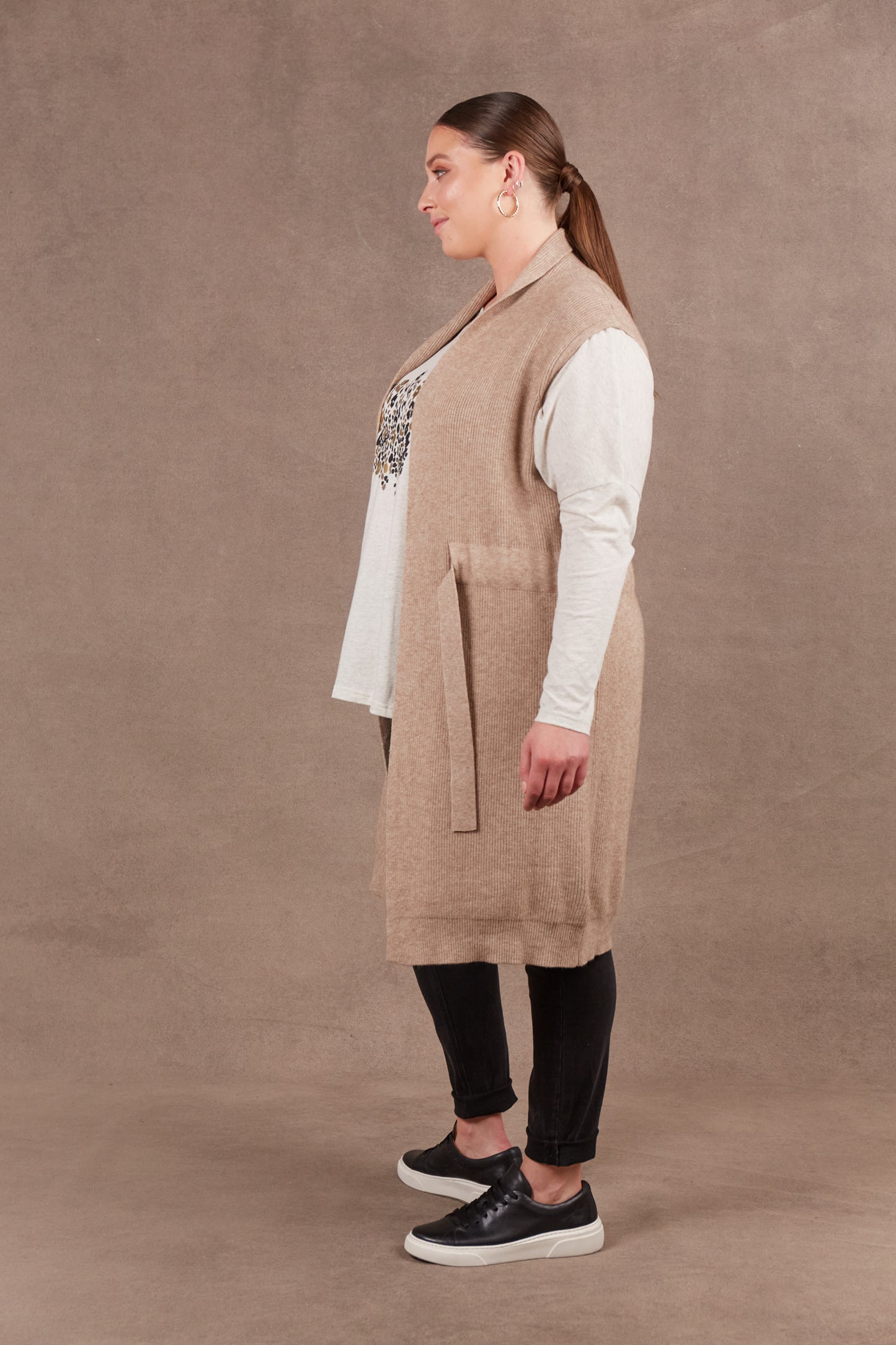 Nawi Vest | Barley