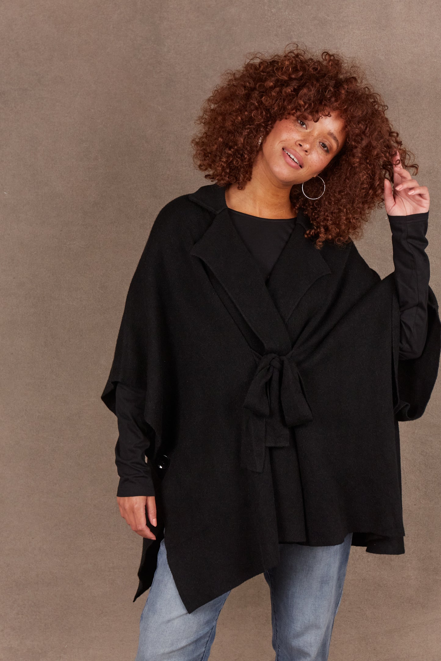 Nawi Cape | Ebony