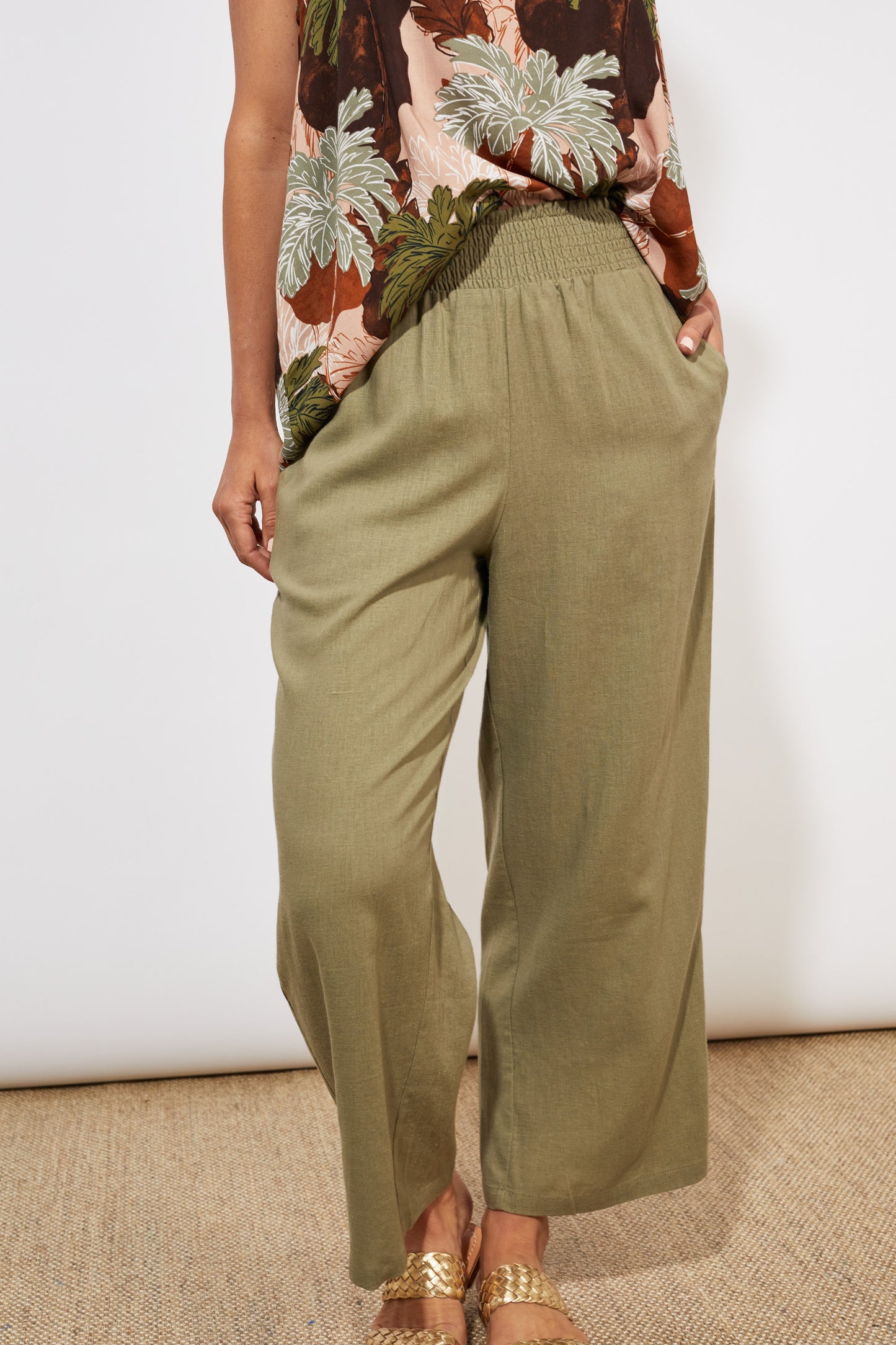 Tanna Pant | Khaki