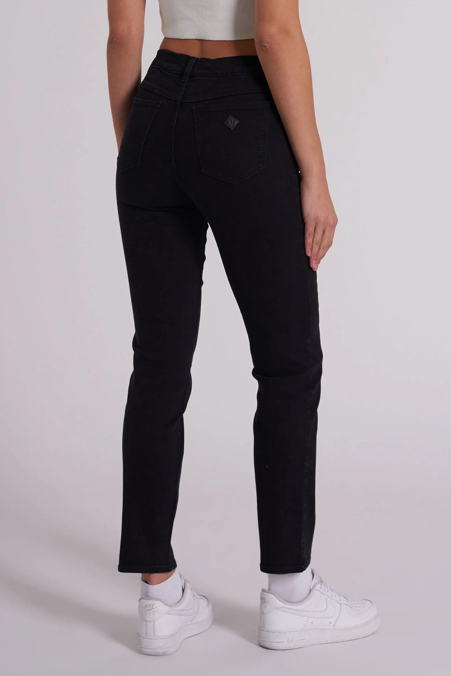 95 Stovepipe Nellie | Black