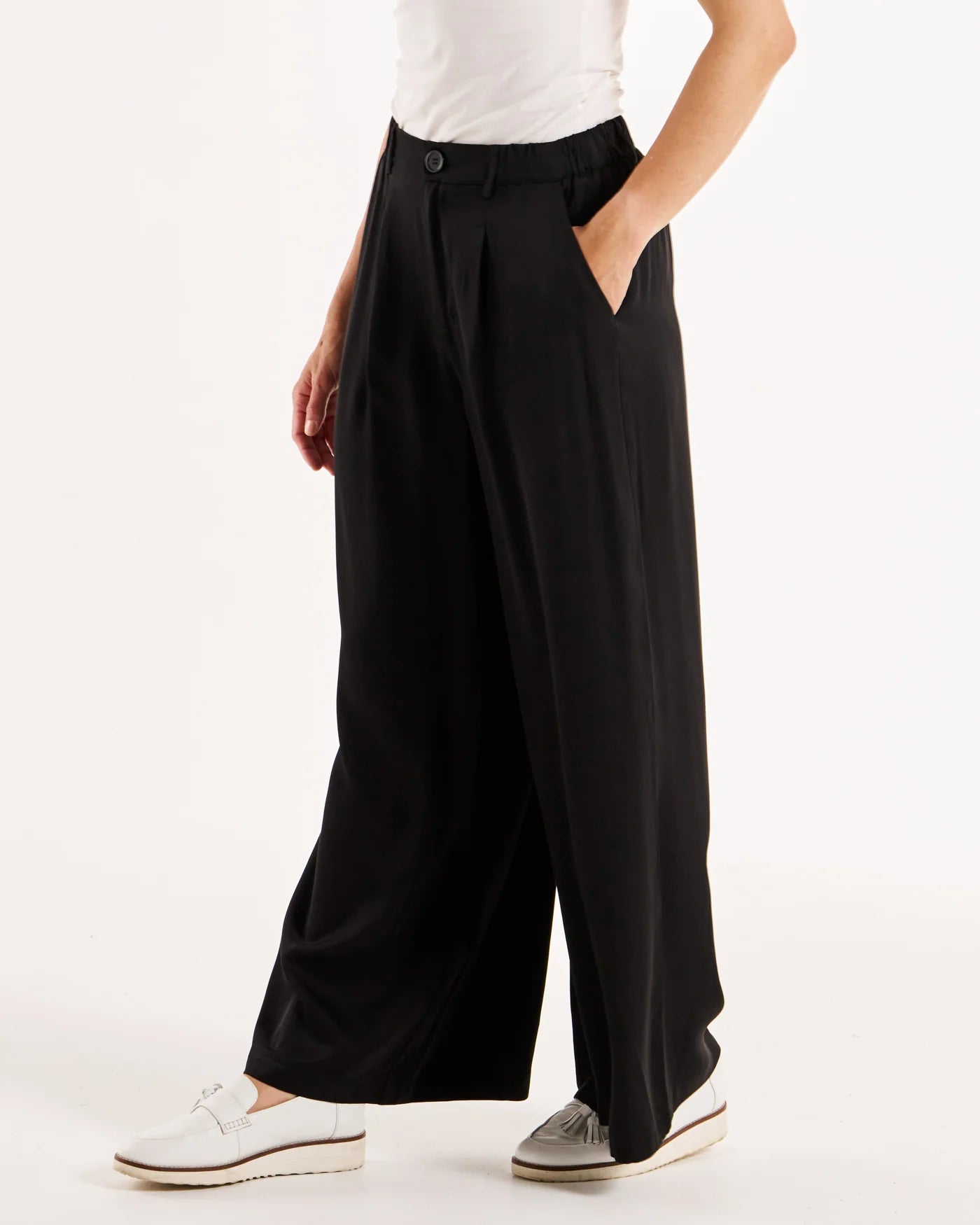 Venus Satin Pant | Black