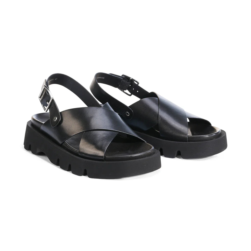 Monnis Sandal | Black