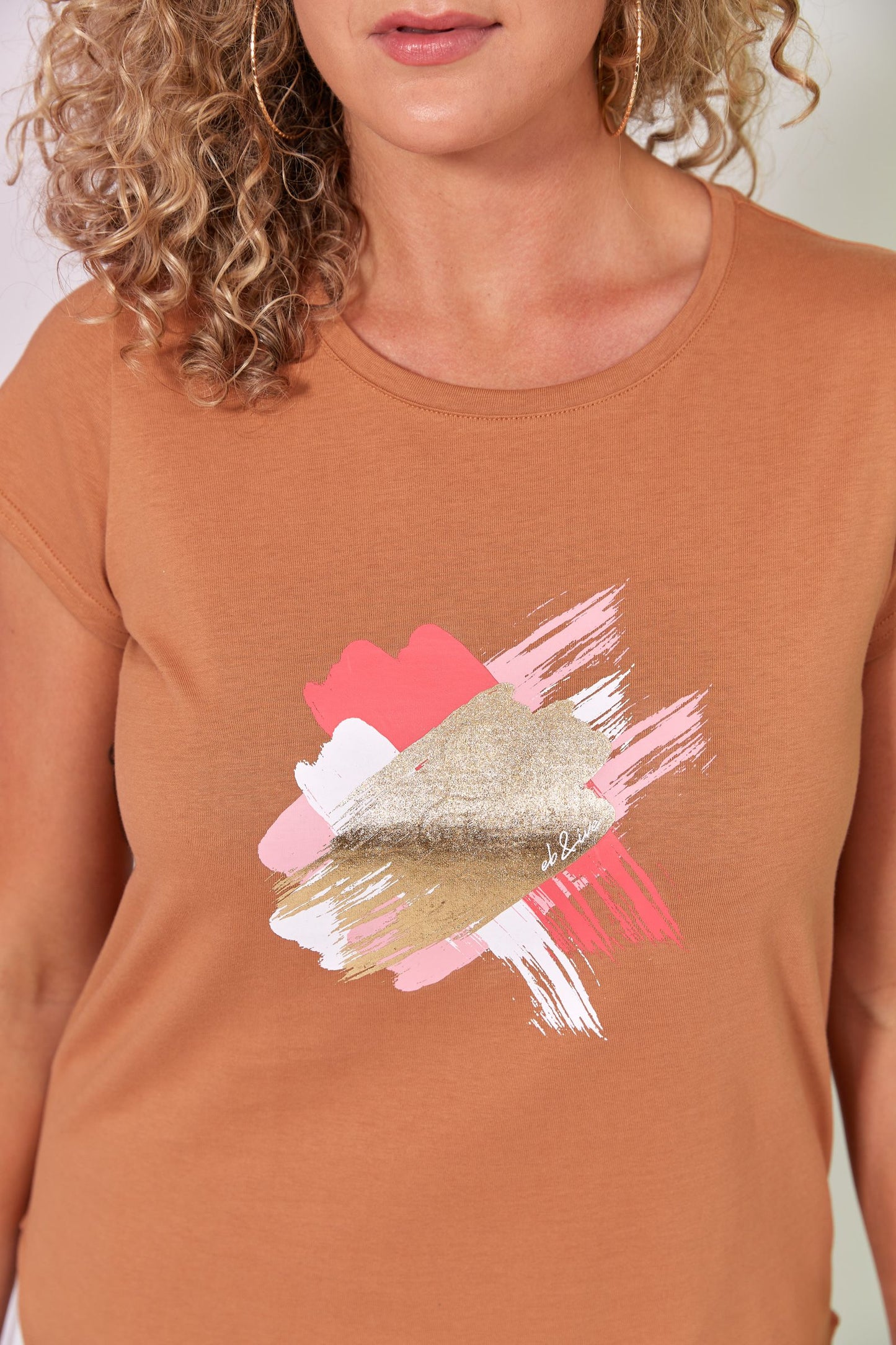 Reveler Tshirt | Caramel