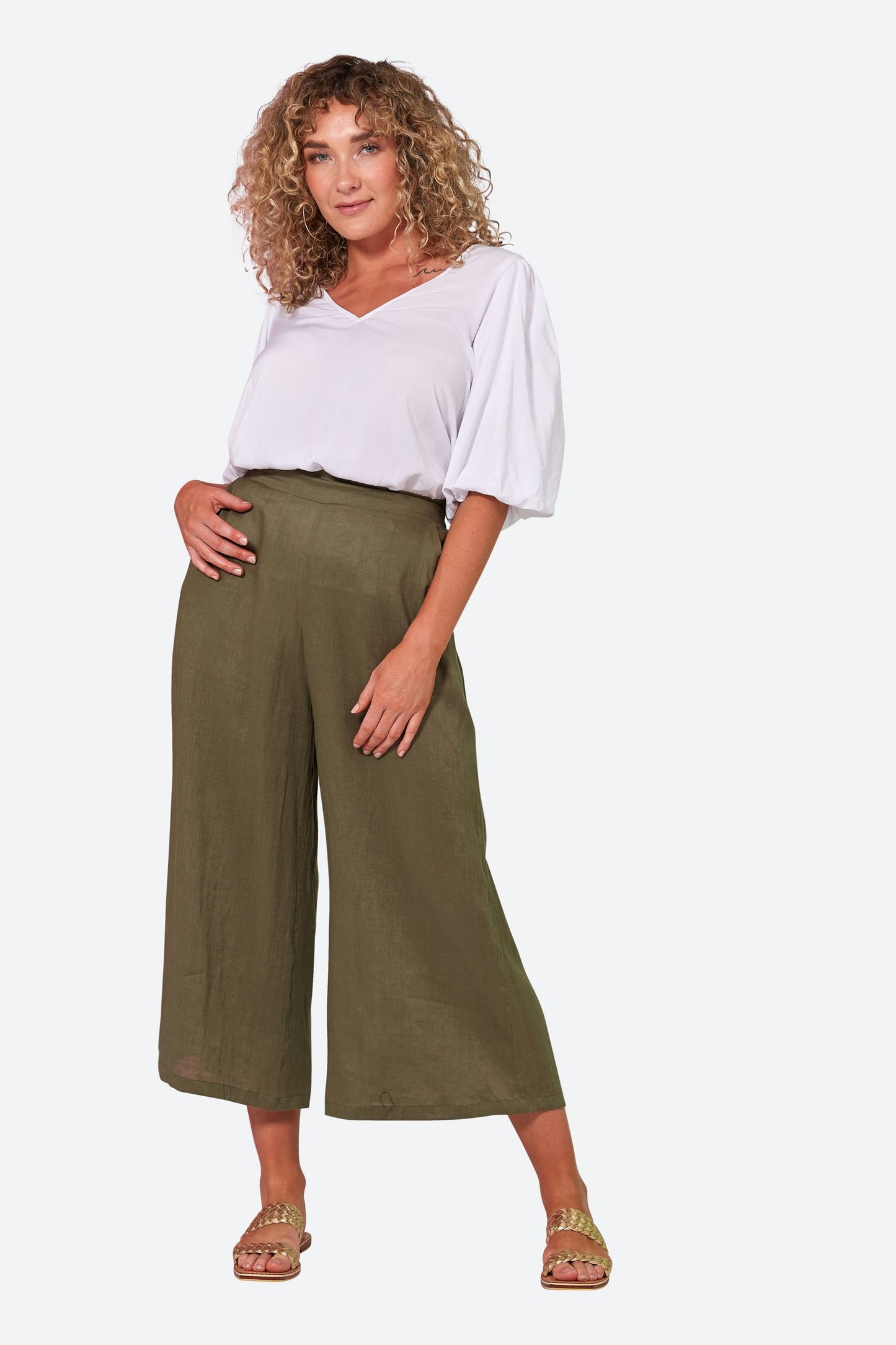 Studio Crop Pant | Khaki Size XS