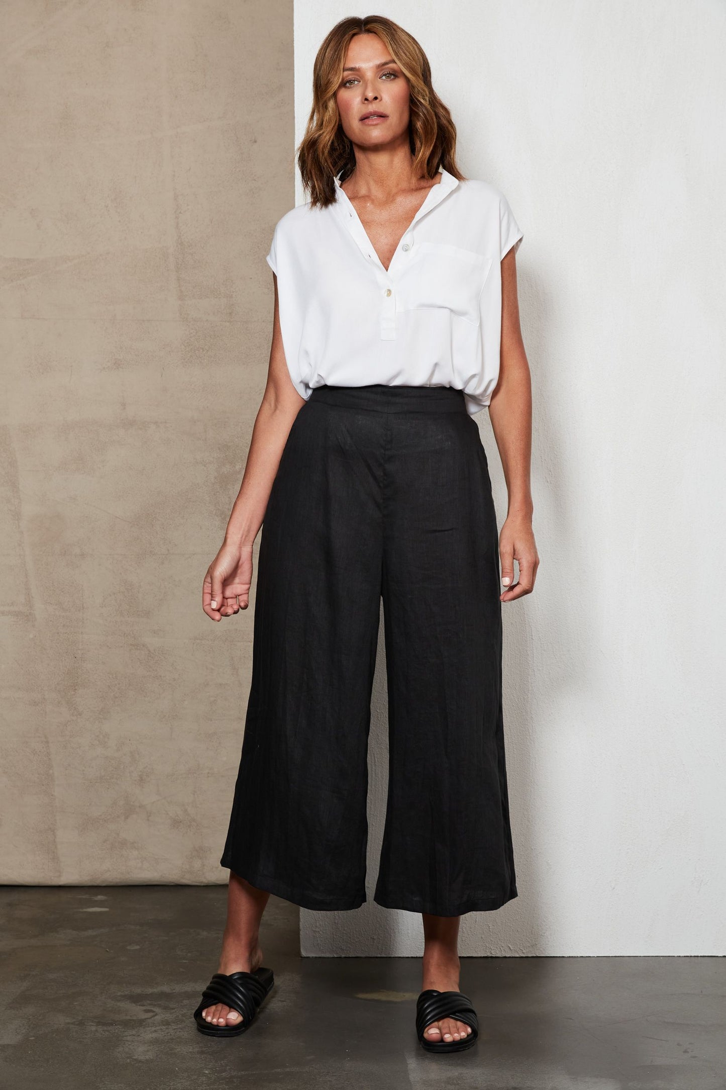 Studio Crop Pant | Ebony XS