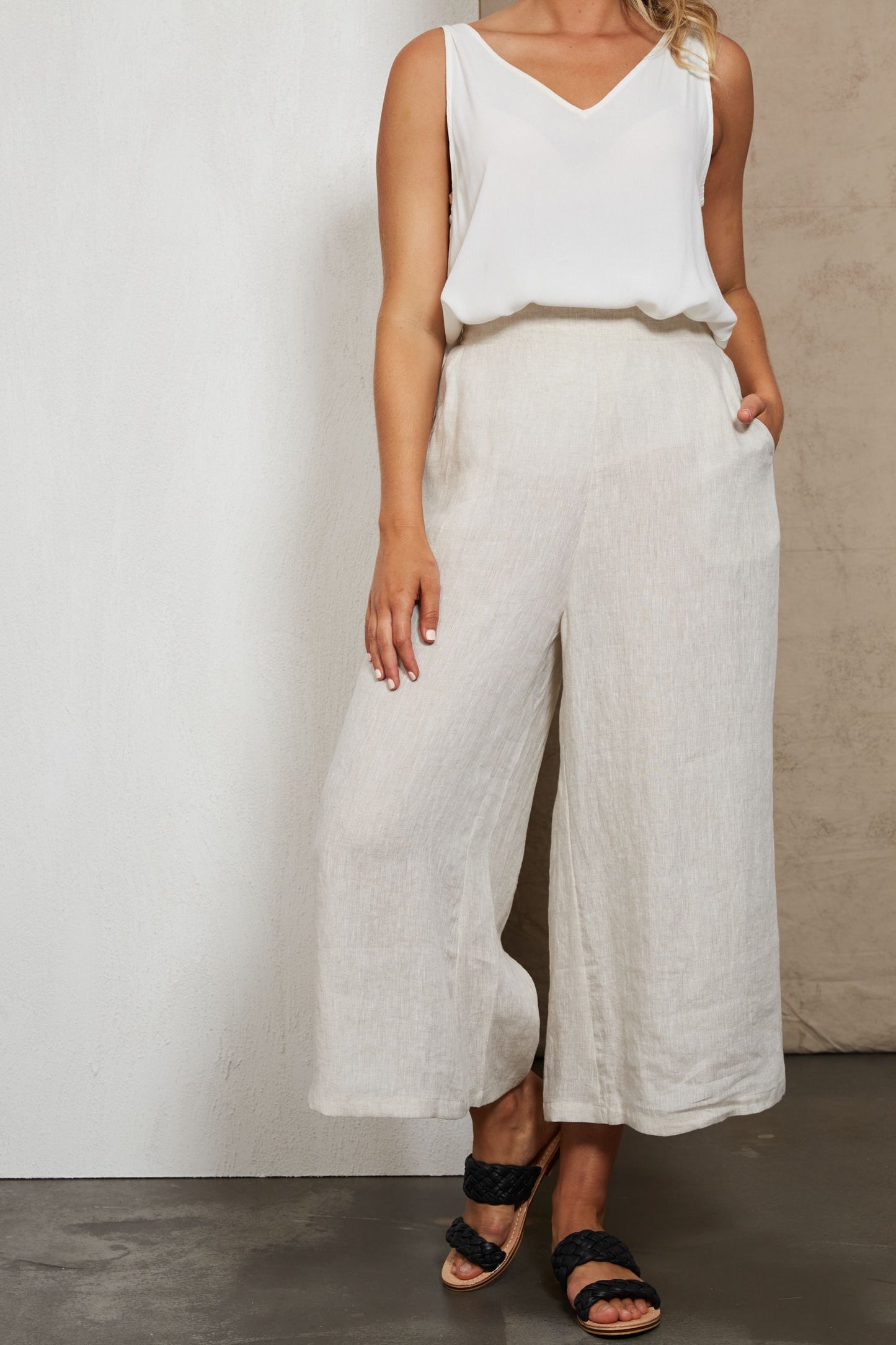 Studio Crop Pant | Tusk